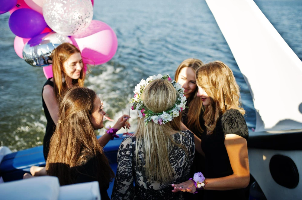 Yacht Party